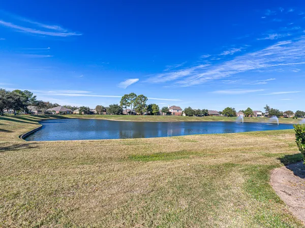 $3,000 | 14106 Pinebrook Thistle Court, Cypress, TX 77429