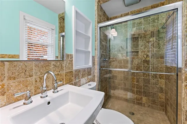 $425,000 | 8428 Beverly Drive, Overland Park, KS 66207