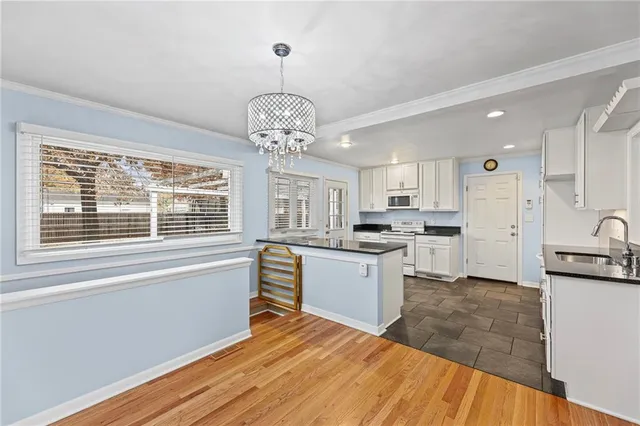 $425,000 | 8428 Beverly Drive, Overland Park, KS 66207