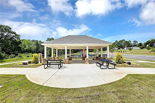 $2,250 | 24 Rowlett Place, Winder, GA 30680