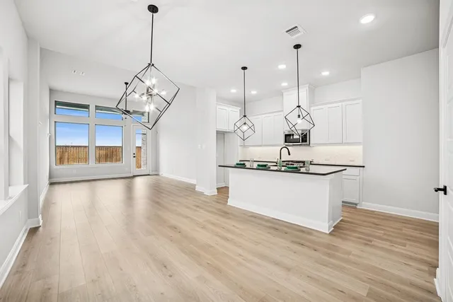 $339,990 | 2441 Jackson Burn Drive, Royse City, TX 75189