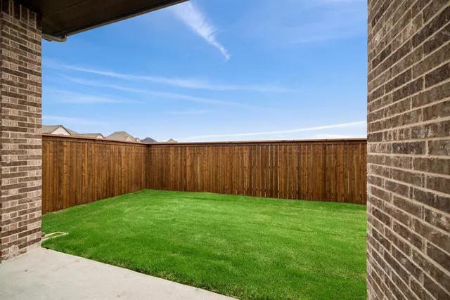 $339,990 | 2441 Jackson Burn Drive, Royse City, TX 75189