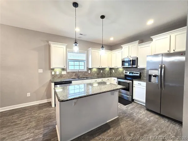 $1,800 | 1735 Cherrypoint Drive, Fayetteville, NC 28306