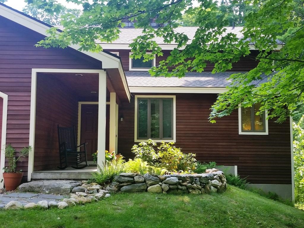 291 Eagle Ridge Dorset, VT 05251 - Photo 1 of 32 Gallery Image 1