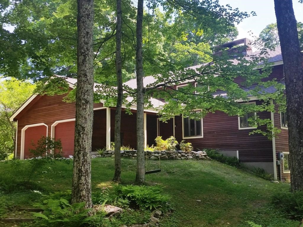 291 Eagle Ridge Dorset, VT 05251 - Photo 4 of 32 Gallery Image 4