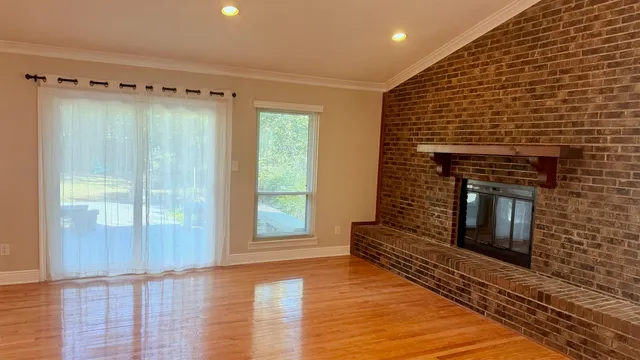 $2,750 | 1790 Brown Street, Tallahassee, FL 32308