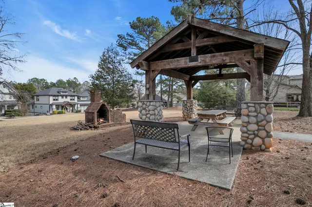$660,000 | 16 Verona Circle, Simpsonville, SC 29681