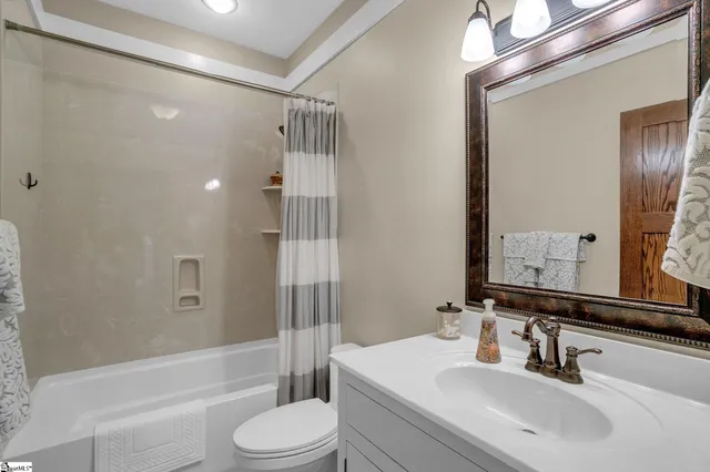 $660,000 | 16 Verona Circle, Simpsonville, SC 29681