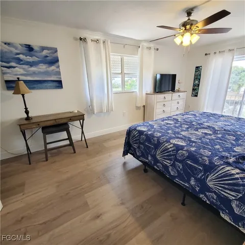 $1,600 | 828 Victoria Drive, Unit B14, Cape Coral, FL 33904