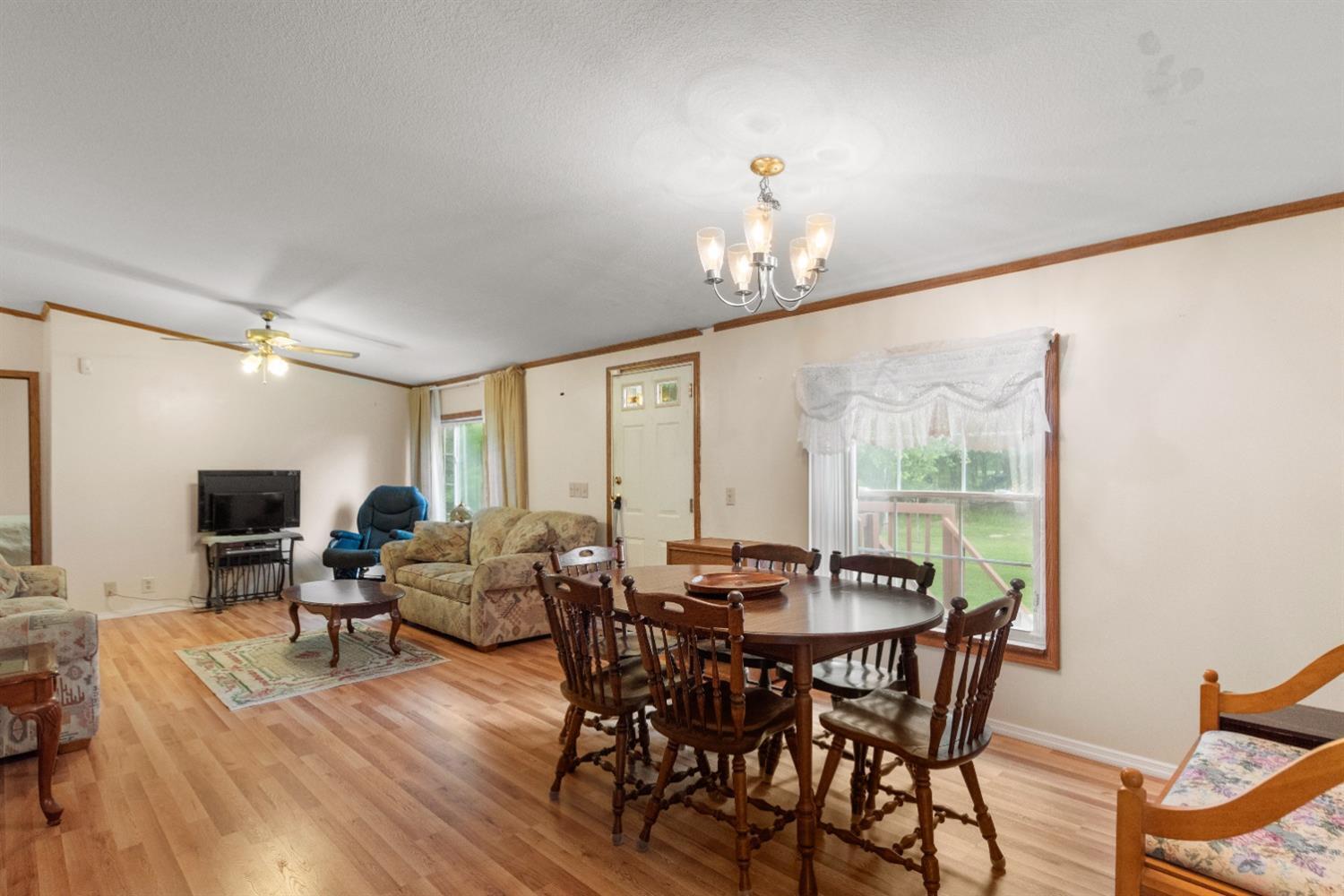 12136 Fite Road Bethel, OH 45106 - Photo 21 of 39 Gallery Image 21