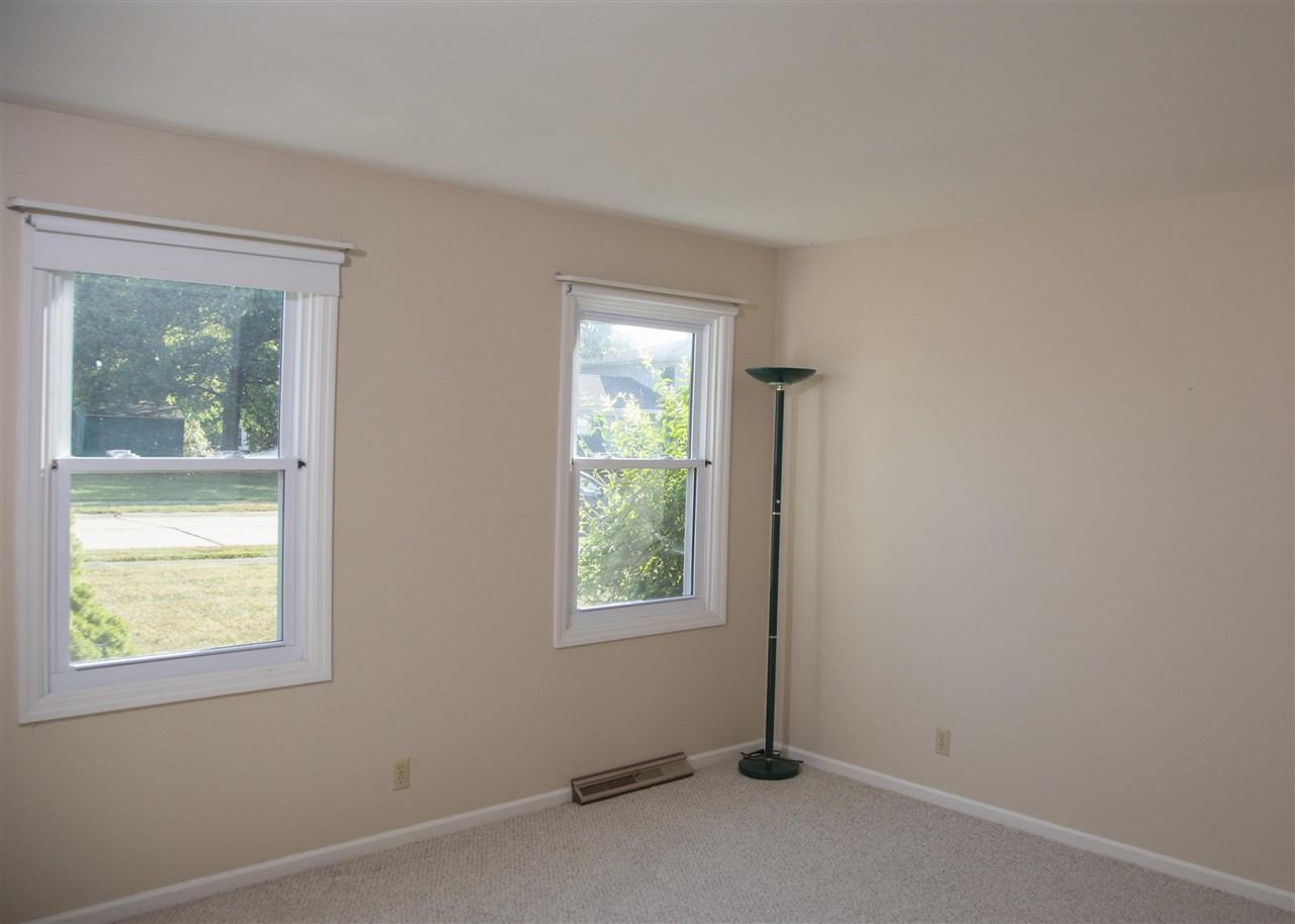 201 Daverick Court Newport, KY 41076 - Photo 10 of 22