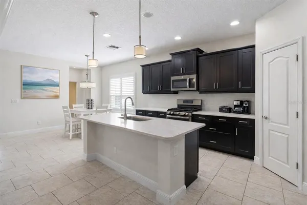 $589,000 | 12335 Whisper Lake Drive, Bradenton, FL 34211