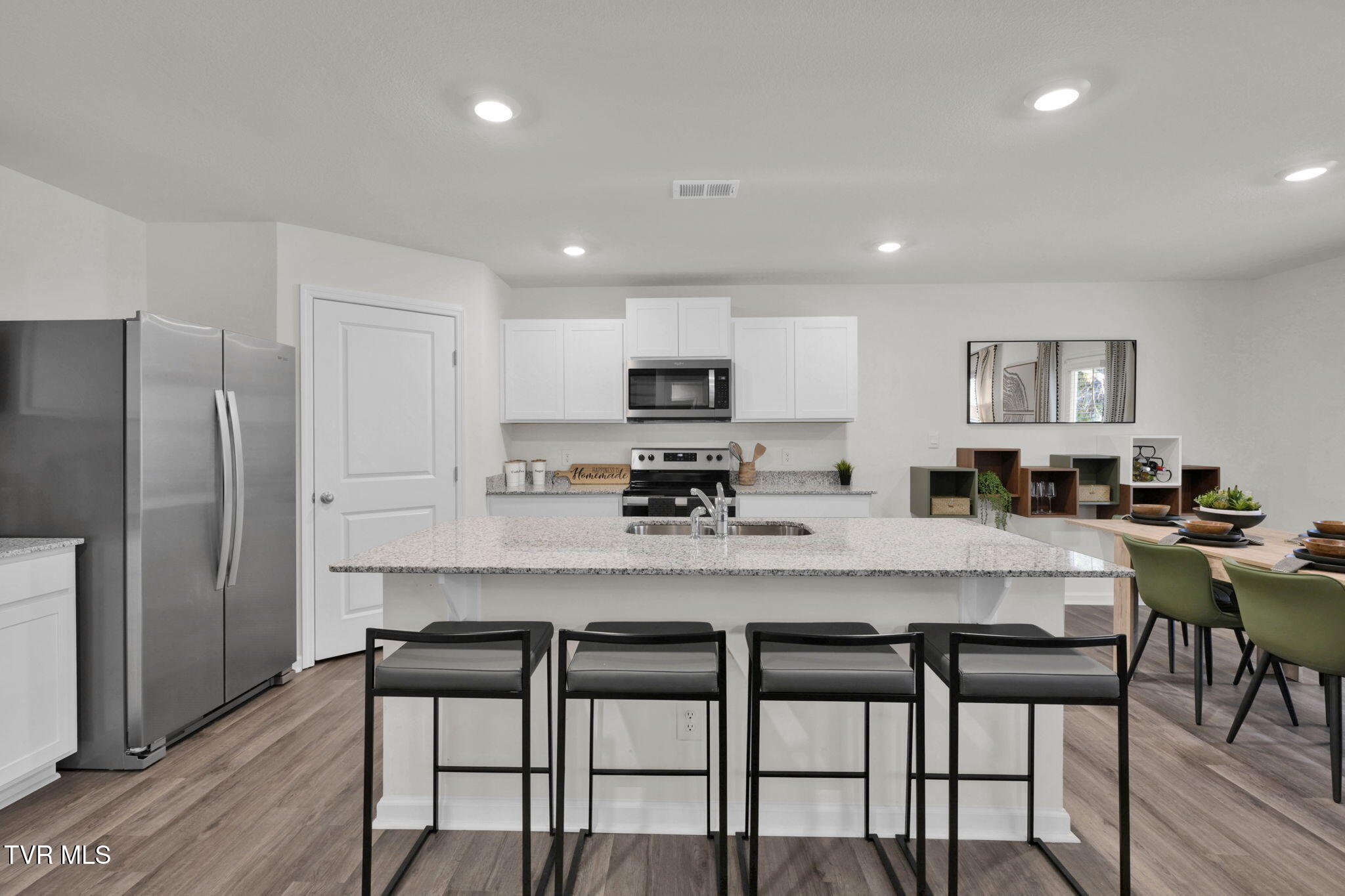 1219 Downing Place Kingsport, TN 37663 - Photo 6 of 38 8-web-or-mls-_DSC6266