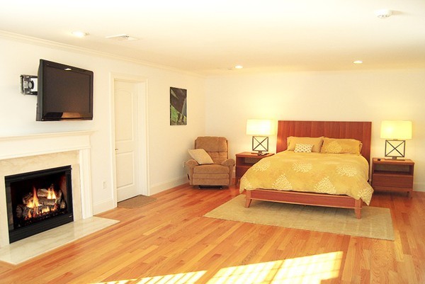 287 Langley Road, Unit 36 Newton, MA 02459 - Photo 13 of 30