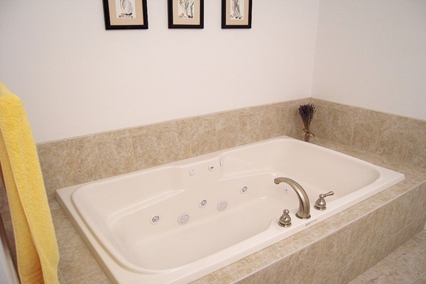 287 Langley Road, Unit 36 Newton, MA 02459 - Photo 24 of 30