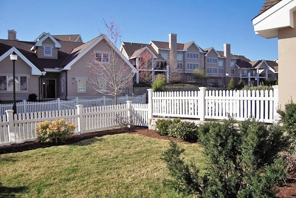 287 Langley Road, Unit 36 Newton, MA 02459 - Photo 8 of 30