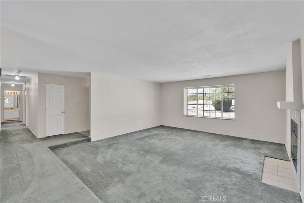 23333 Taos Road Apple Valley, CA 92307 - Photo 6 of 59