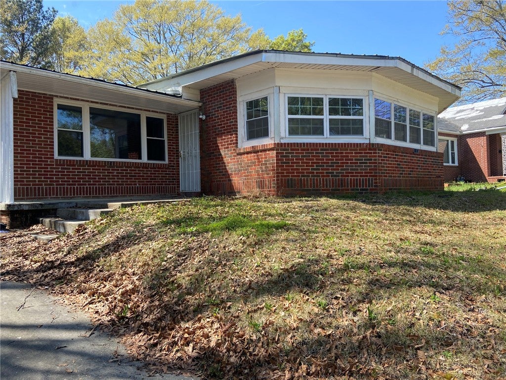 1103 Bibb Street Tuskegee, AL 36088 - Photo 9 of 12 Gallery Image 9