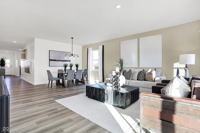 $328,995 | 8426 Grand Appaloosa Way, Indianapolis, IN 46235