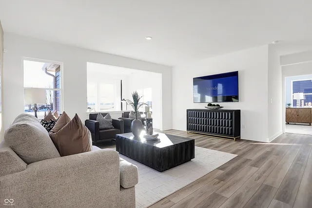 $328,995 | 8426 Grand Appaloosa Way, Indianapolis, IN 46235