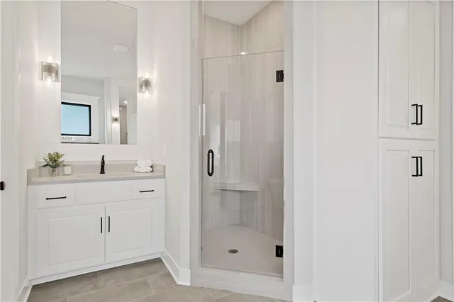 $895,000 | 2123 Northwest Killarney Lane, Lee's Summit, MO 64081