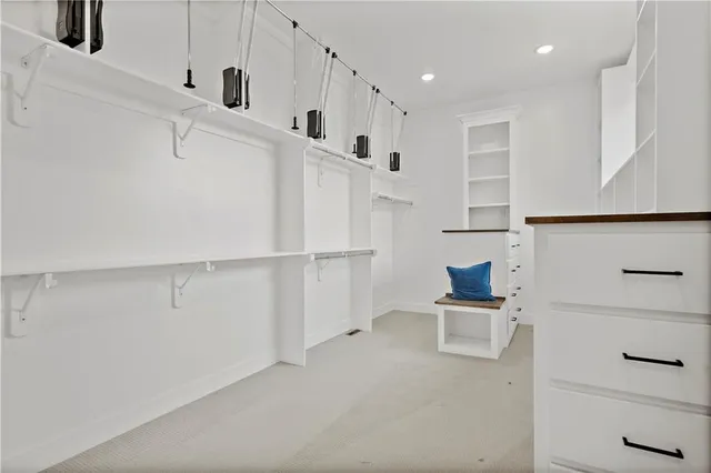 $895,000 | 2123 Northwest Killarney Lane, Lee's Summit, MO 64081