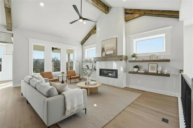 $895,000 | 2123 Northwest Killarney Lane, Lee's Summit, MO 64081