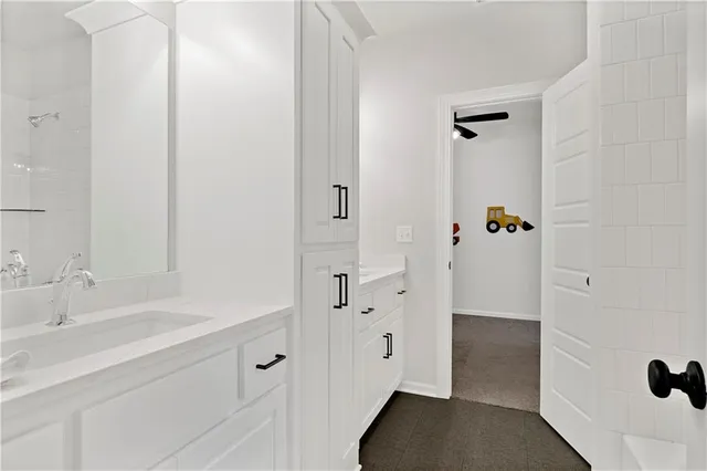 $895,000 | 2123 Northwest Killarney Lane, Lee's Summit, MO 64081