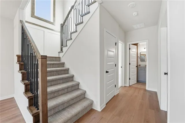 $895,000 | 2123 Northwest Killarney Lane, Lee's Summit, MO 64081