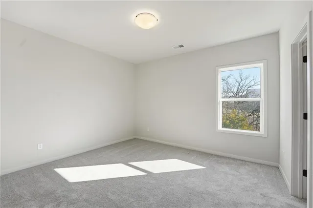 $895,000 | 2123 Northwest Killarney Lane, Lee's Summit, MO 64081