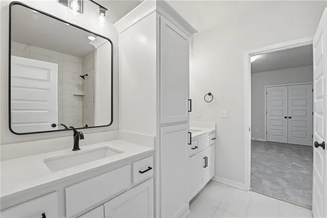 $895,000 | 2123 Northwest Killarney Lane, Lee's Summit, MO 64081