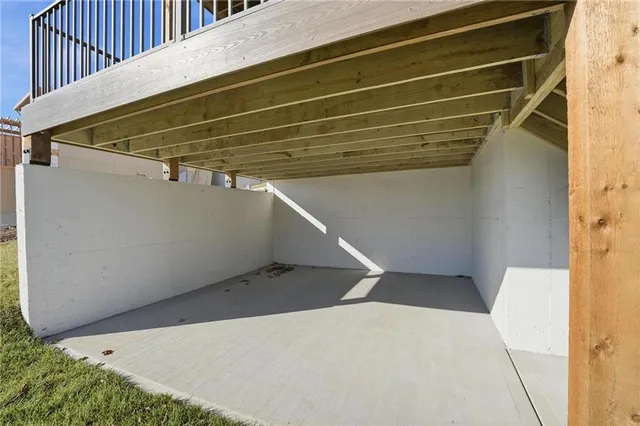 $895,000 | 2123 Northwest Killarney Lane, Lee's Summit, MO 64081