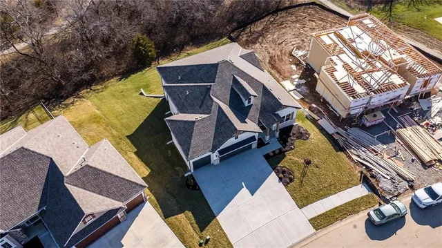 $895,000 | 2123 Northwest Killarney Lane, Lee's Summit, MO 64081