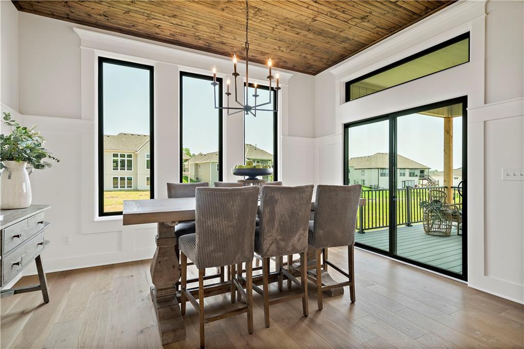 2123 Northwest Killarney Lane Lee's Summit, MO 64081 - Photo 10 of 27