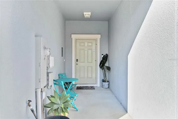 a view of entryway