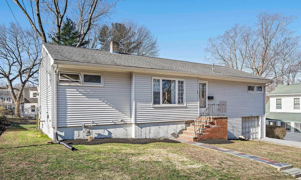 14 Winstead Road Weymouth, MA 02189 - Photo 2 of 29