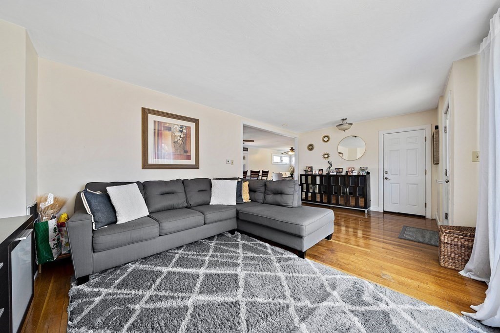 14 Winstead Road Weymouth, MA 02189 - Photo 8 of 29