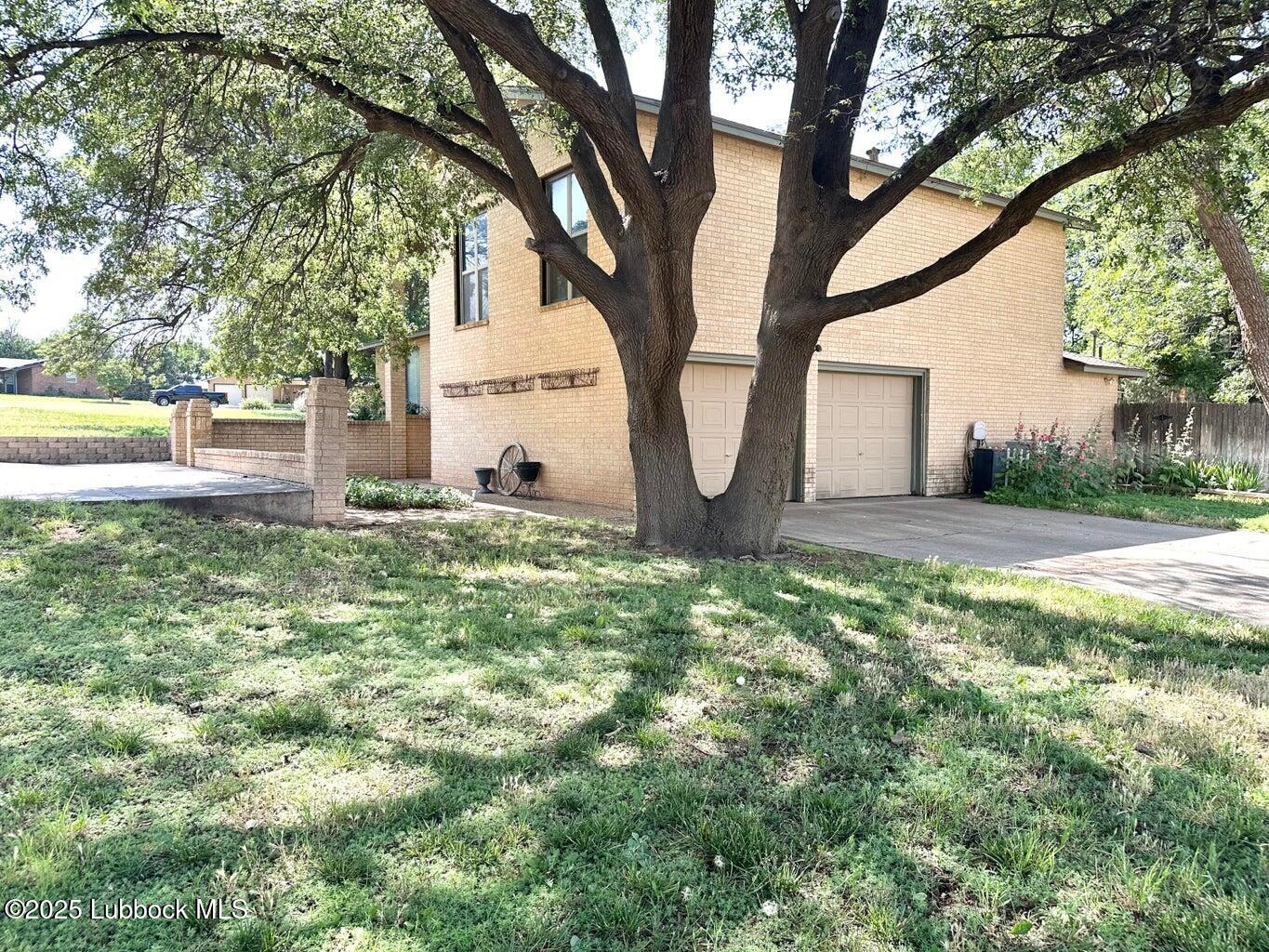 1201 Ebeling Drive Plainview, TX 79072 - Photo 33 of 35 34