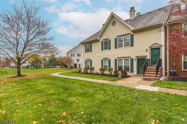 $2,900 | 608 Dunn Circle, Bridgewater, NJ 08807