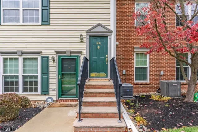 $2,900 | 608 Dunn Circle, Bridgewater, NJ 08807