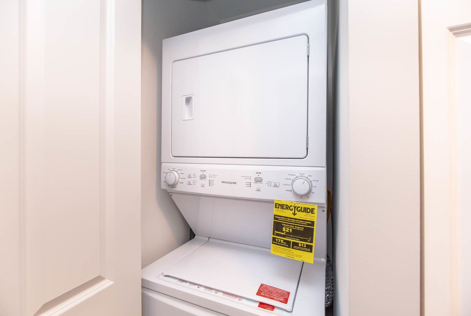 6805 North Ridge Boulevard, Unit 104 Chicago, IL 60645 - Photo 10 of 11 a bathroom with a toilet and a sink