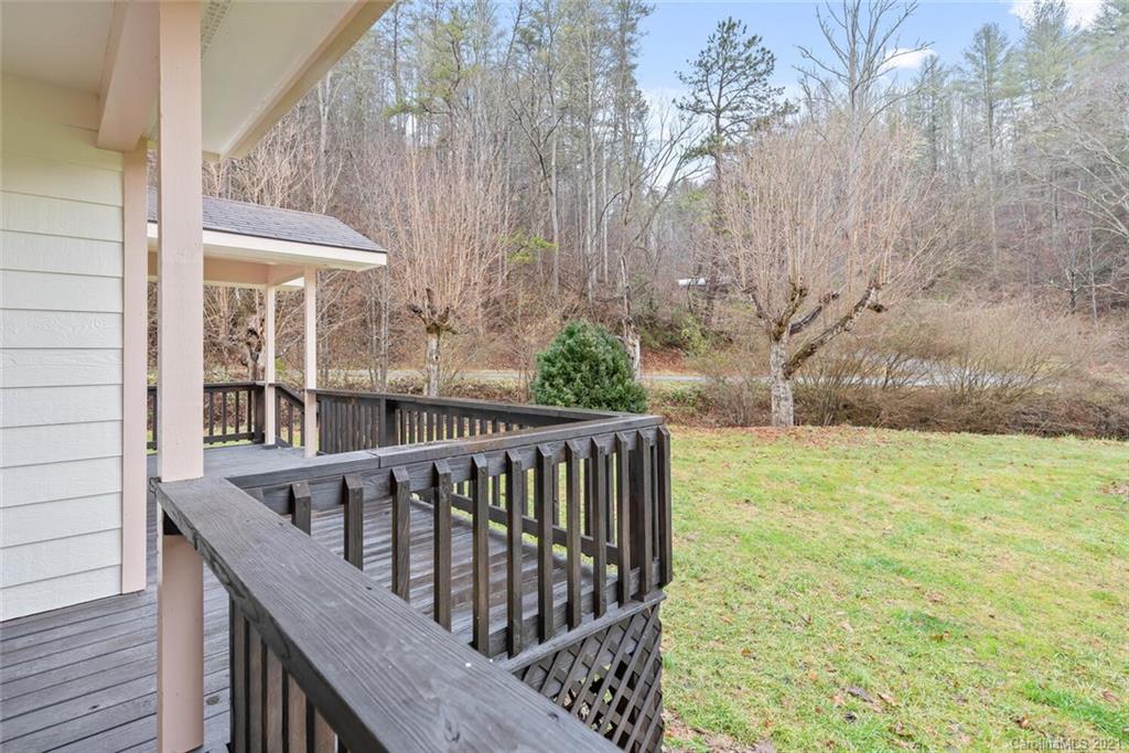 371 Sprinkle Creek Road Mars Hill, NC 28754 - Photo 3 of 32 Gallery Image 3