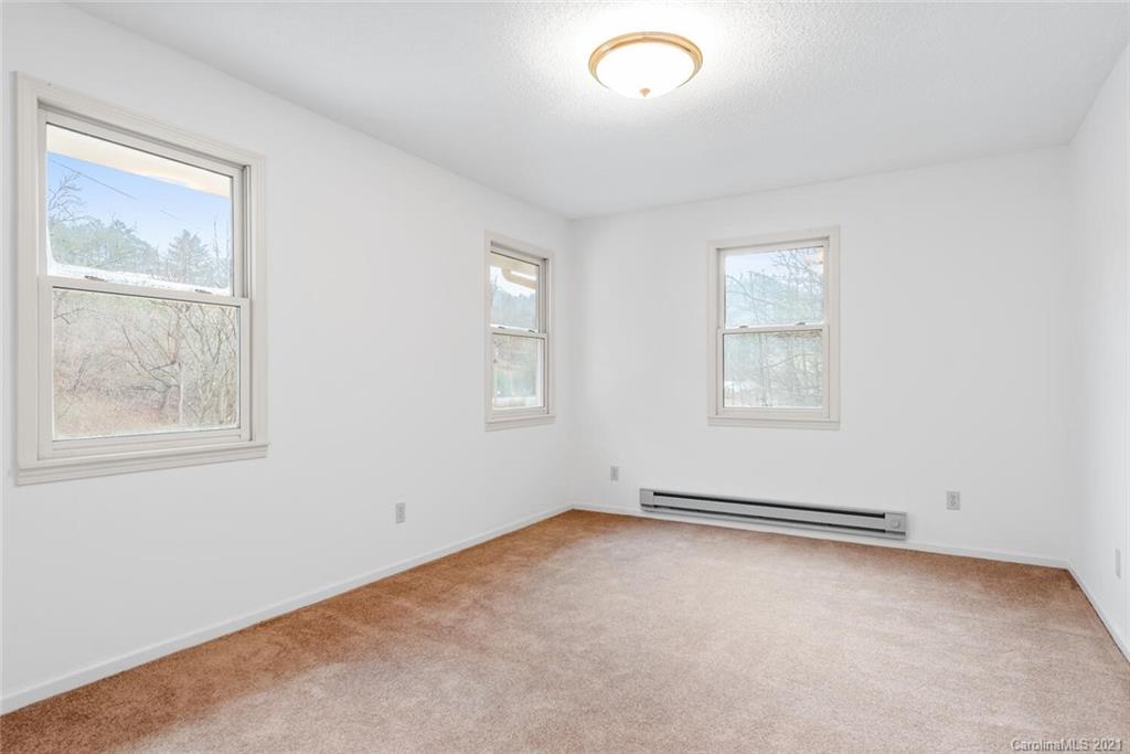 371 Sprinkle Creek Road Mars Hill, NC 28754 - Photo 23 of 32 Gallery Image 23