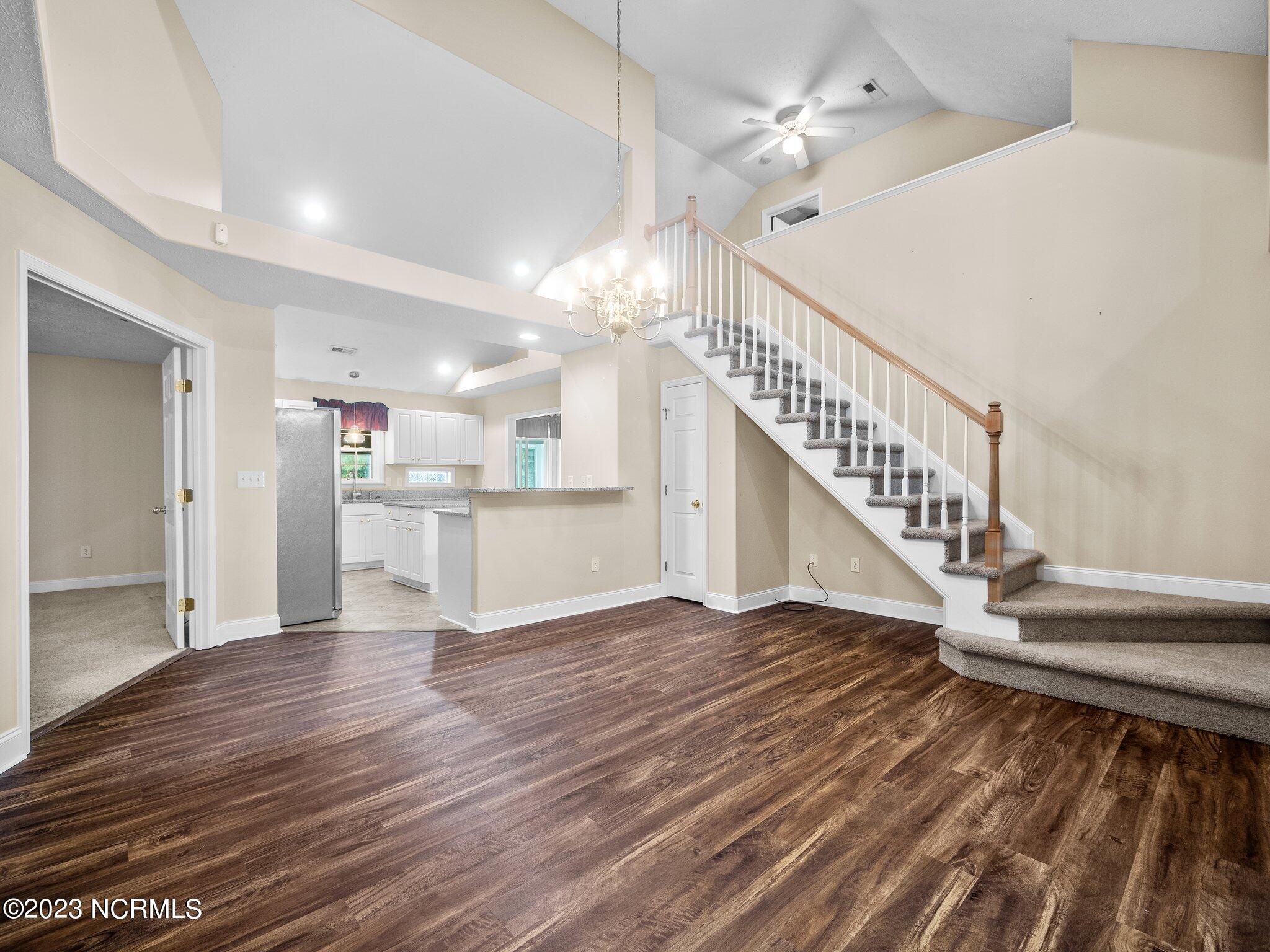 328 Neuchatel Road New Bern, NC 28562 - Photo 9 of 52 9-web-or-mls-P8108486