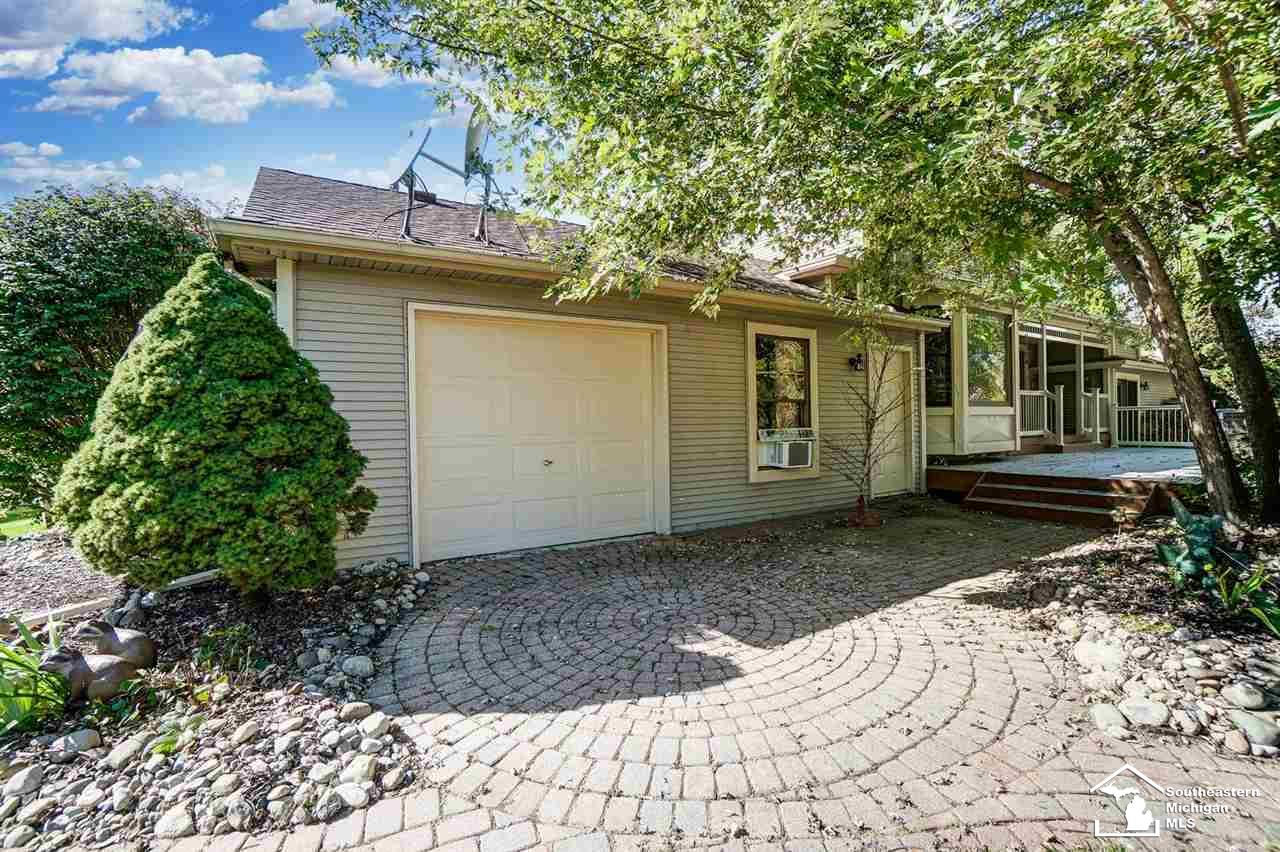 25421 Waltz Road New Boston, MI 48164 - Photo 41 of 54 50056770-43.JPG
