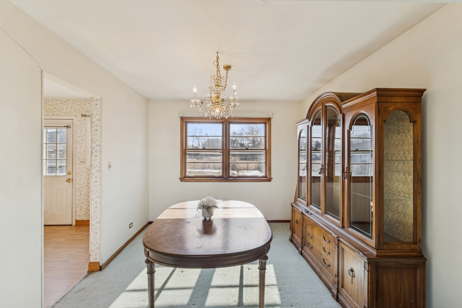 431 Ardmore Terrace Addison, IL 60101 - Photo 6 of 15 a bedroom with furniture and a window