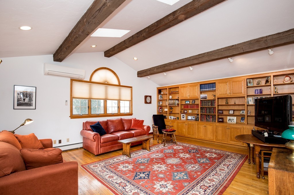 20 Andover Road Boston, MA 02132 - Photo 12 of 30 Gallery Image 12