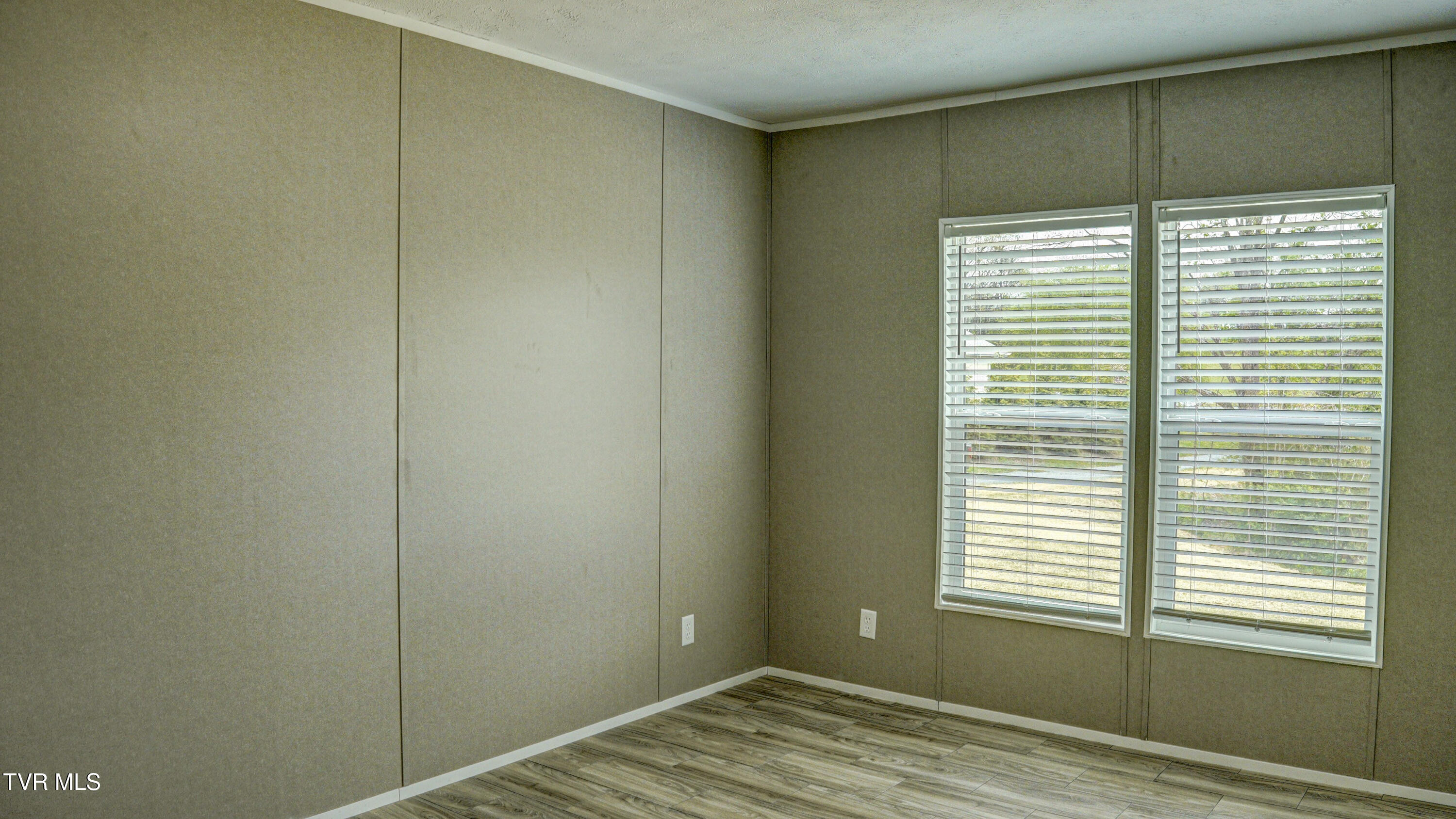 850 Meadow View Road Bristol, TN 37620 - Photo 37 of 54 _DSC3684_5_6_7_8