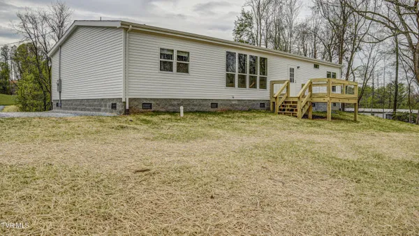 $324,900 | 850 Meadow View Road, Bristol, TN 37620