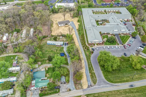 $324,900 | 850 Meadow View Road, Bristol, TN 37620